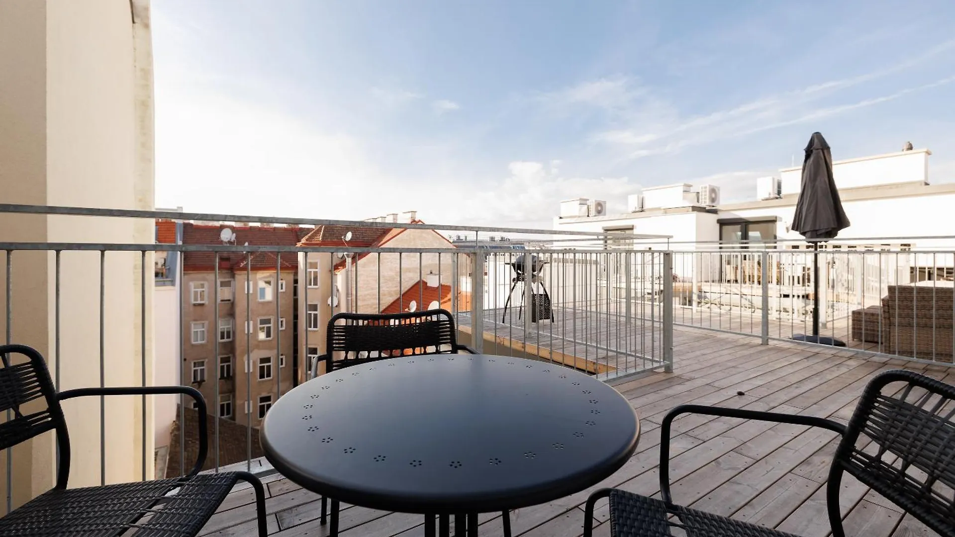 Symphony Apartments 42 - Modern Loft With Terrace And Grill In Central Location 비엔나