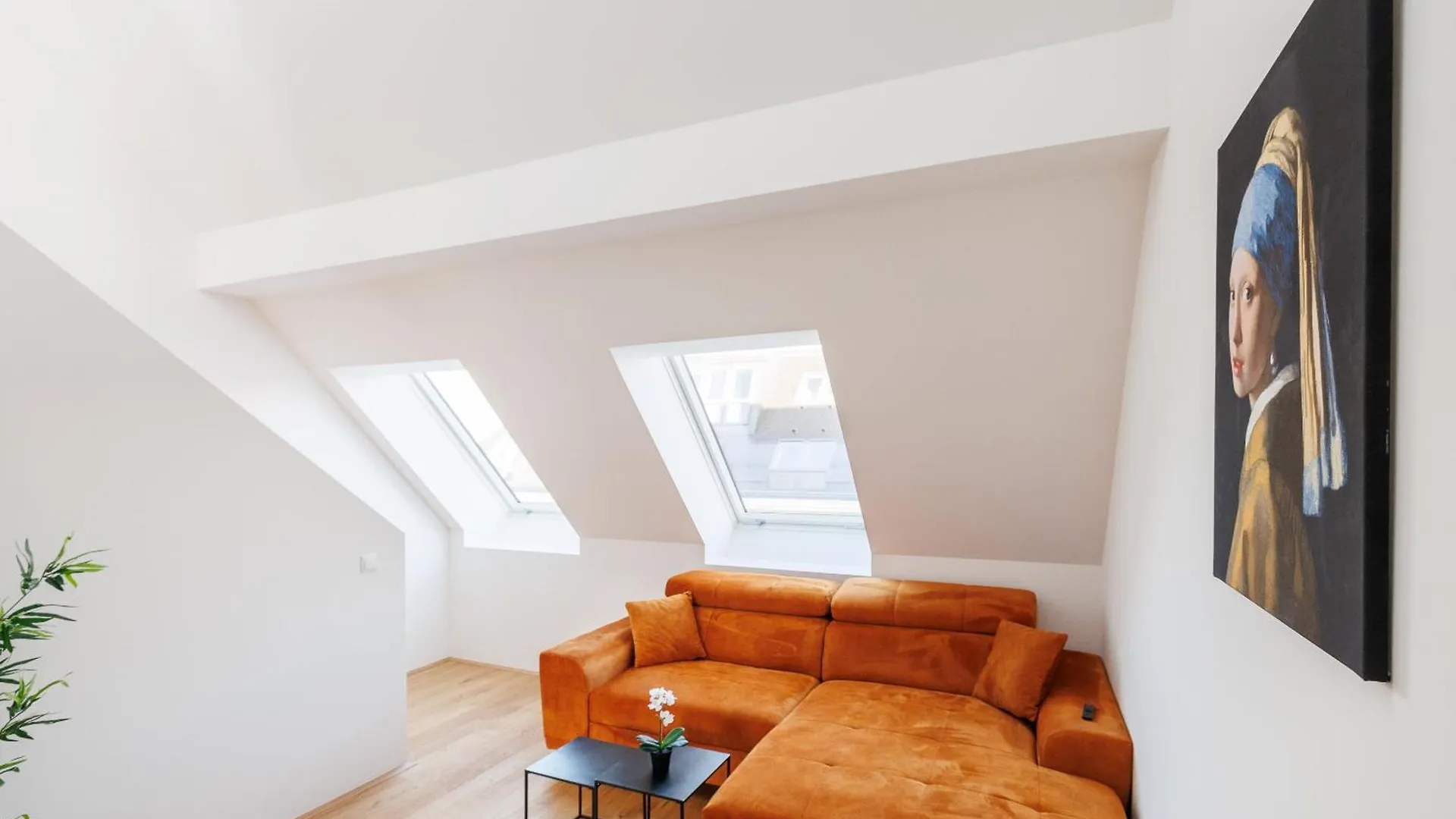 Symphony Apartments 42 - Modern Loft With Terrace And Grill In Central Location Bécs Ausztria