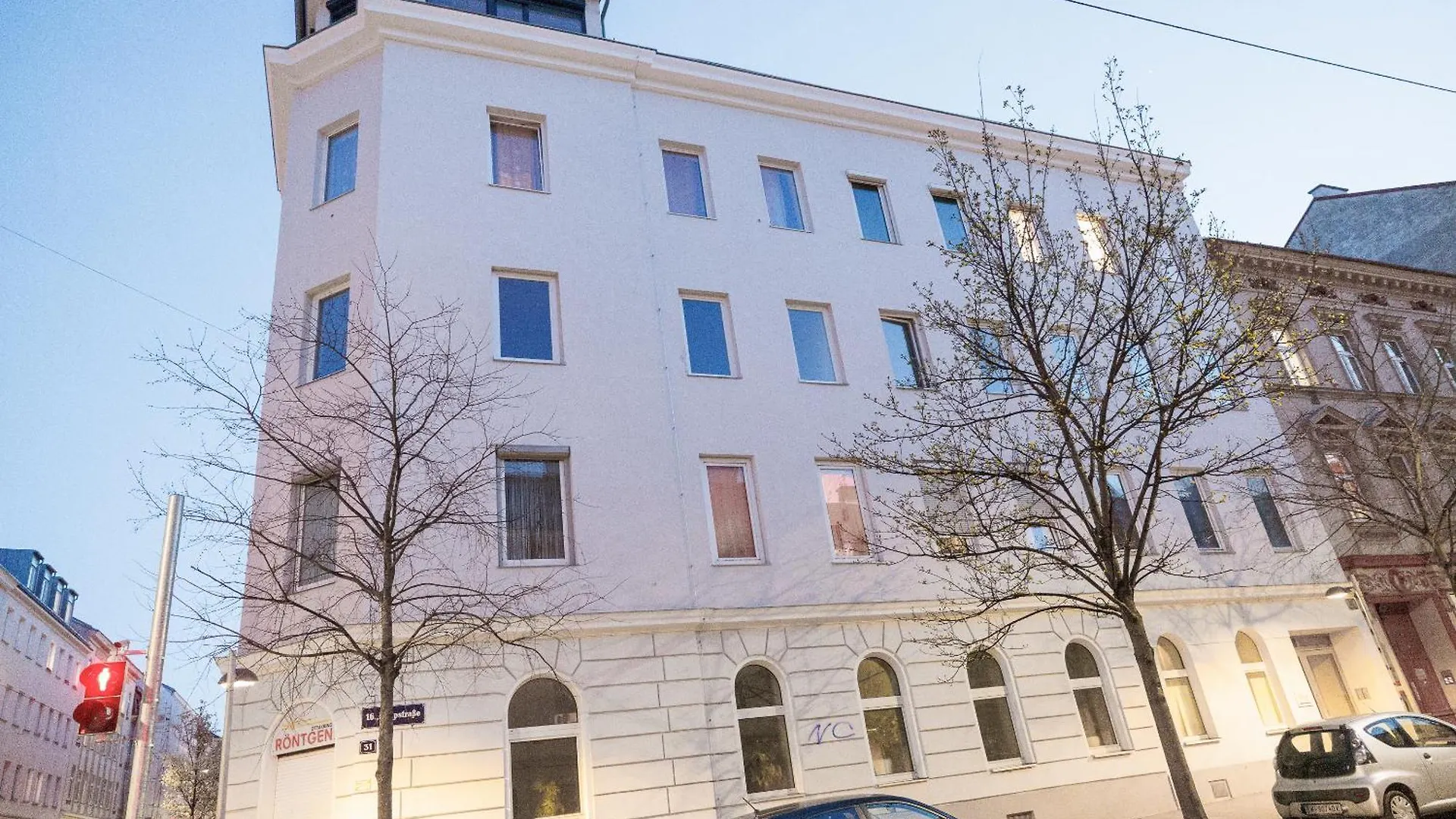Symphony Apartments 42 - Modern Loft With Terrace And Grill In Central Location Bécs 0*,  Ausztria